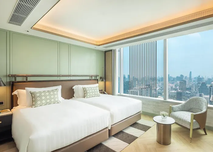 Eastin Grand Phayathai Hotel 5*