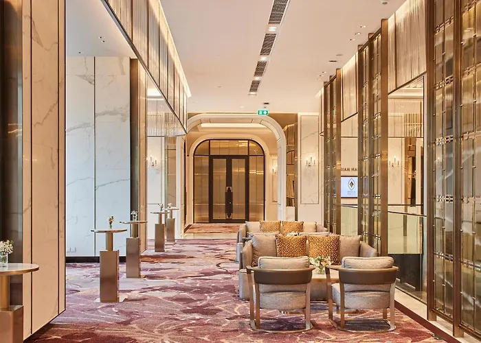 Eastin Grand Phayathai 5* Bangkok