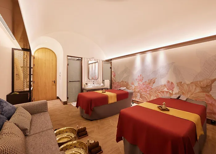 Hotel Eastin Grand Phayathai 5*