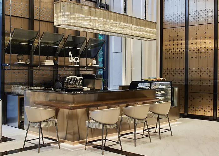 Eastin Grand Phayathai Hotel 5*