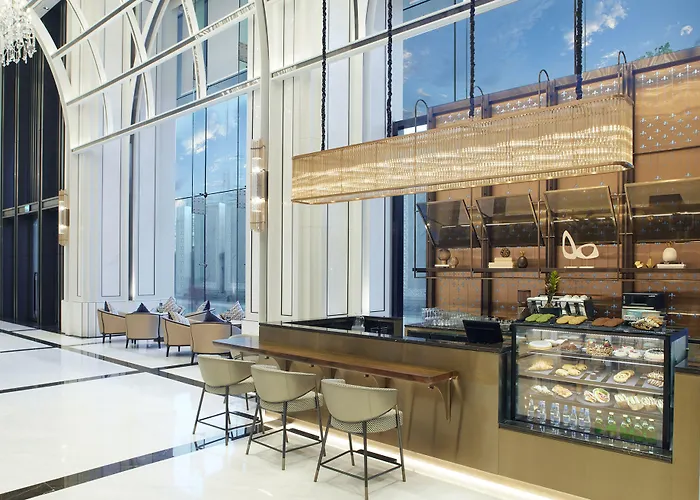 Eastin Grand Phayathai Hotel 5*