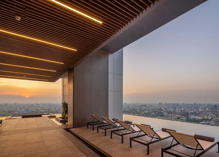 Eastin Grand Phayathai 5*