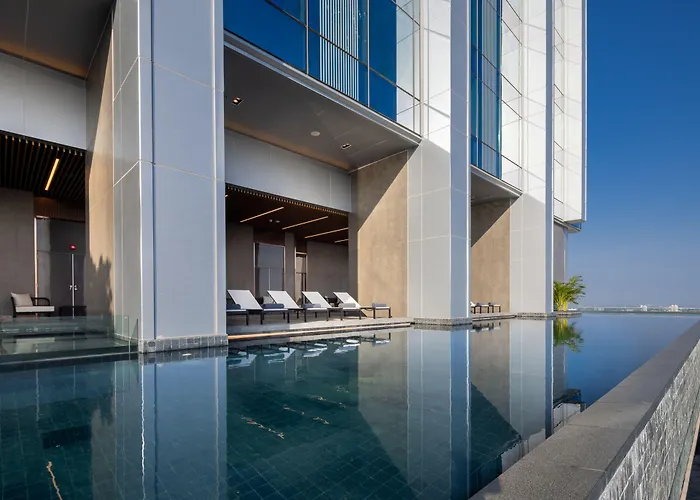 Eastin Grand Phayathai