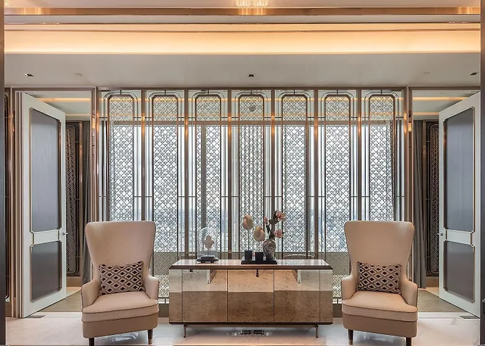 Eastin Grand Phayathai Hotel 5*
